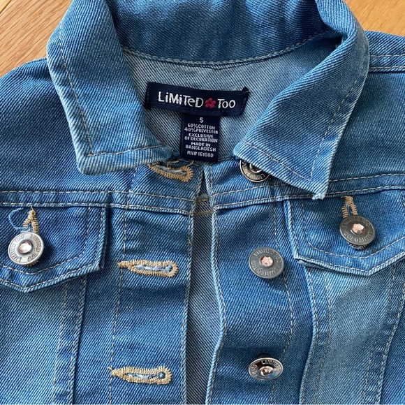 5T Limited Too Frayed Blue Denim Girl's Vest - Picture 2 of 3